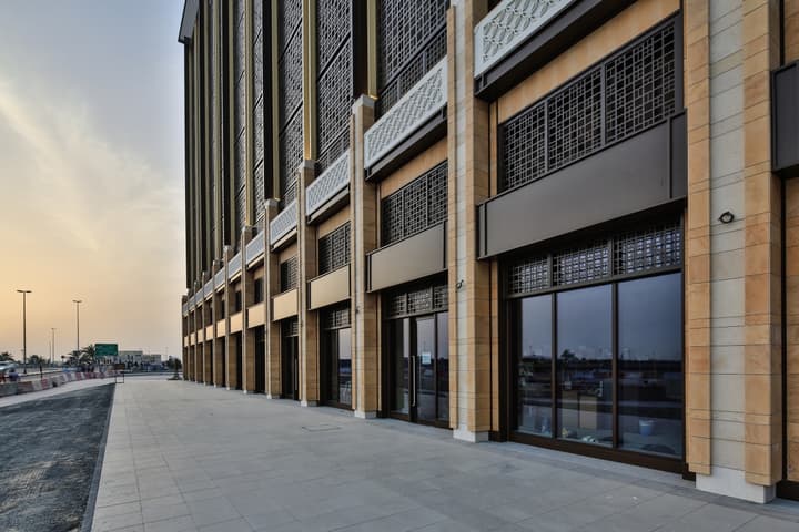 Deira Waterfront Parking Structure — photograph 6