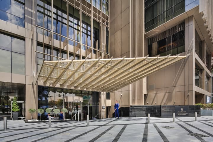 Four Seasons — photograph 6