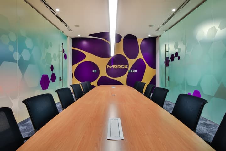 Merck — photograph 4