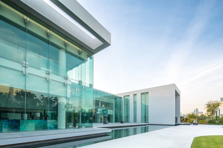 Meydan Sales Center — photograph 8