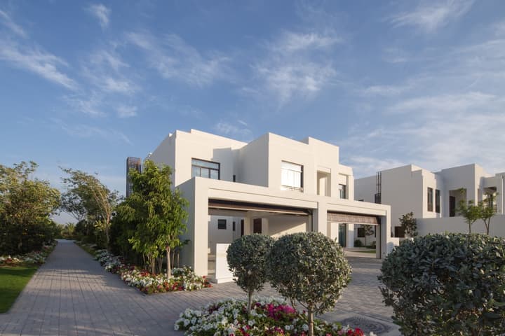 MSD Traditional Villa — photograph 10