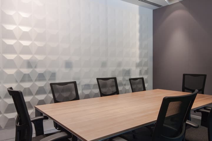 Regus Office — photograph 18